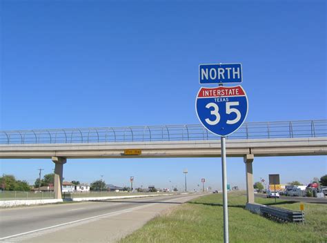 Interstate 35 North Denton To Oklahoma Aaroads Texas Highways