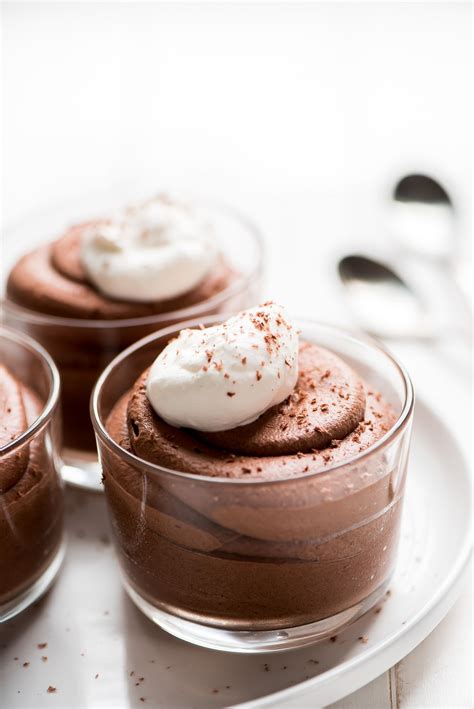 Easy Chocolate Mousse Garnish Glaze Recipe Creamy Desserts Easy Chocolate Mousse Desserts