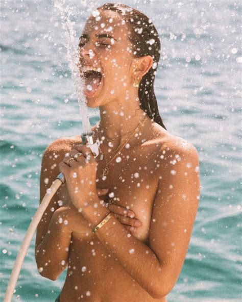 elisha herbert topless and sexy 69 photos the fappening