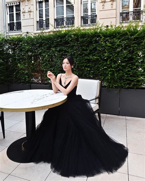 Style File Song Hye Kyos Best Fashion Moments In Tatler Asia