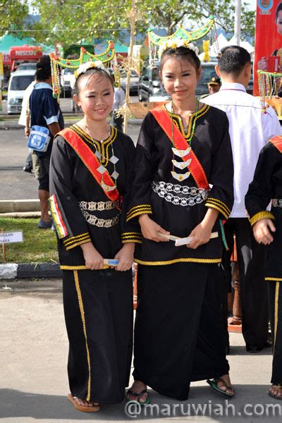 Baju Tradisi Ranau Lelaki Kadazandusun Ideas Borneo Sabah Costumes