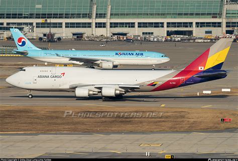 HL Asiana Airlines Boeing E BDSF Photo By Delta Oscar Lima Lima Yankee ID