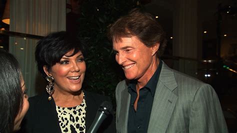 kris jenner cries over ex husband bruce in e special wgno