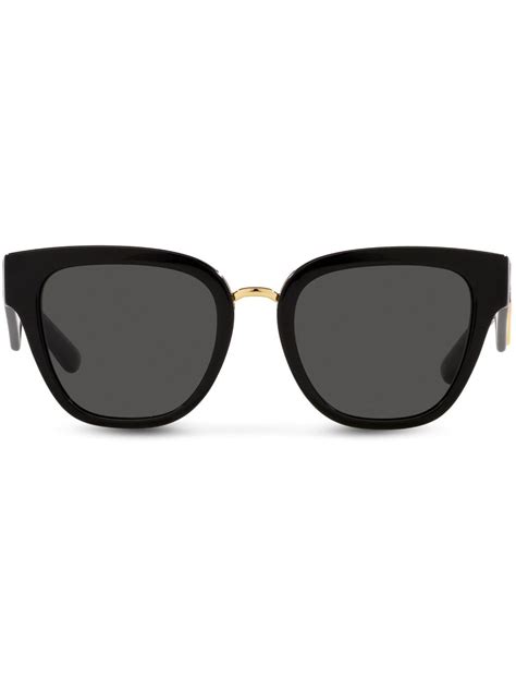 Dolce And Gabbana Eyewear Round Frame Logo Plaque Sunglasses Farfetch