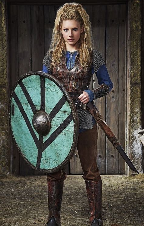 Thelothbroks Katheryn Winnick As Lagerthaearl Vikings Lagertha