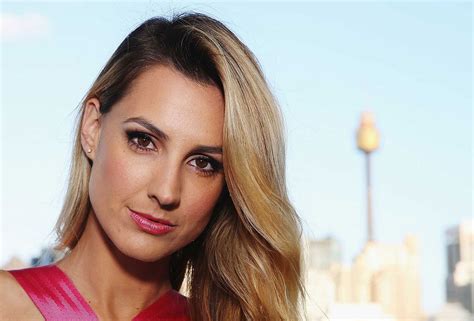 Laura Dundovic Shares Her Healthy Habits Beautycrew