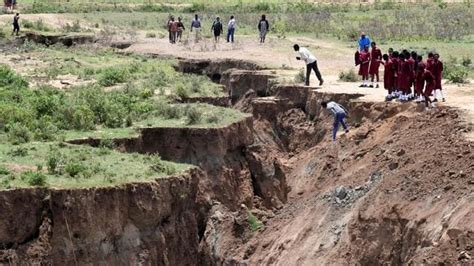Suswa Rift Is Africa Splitting In Two