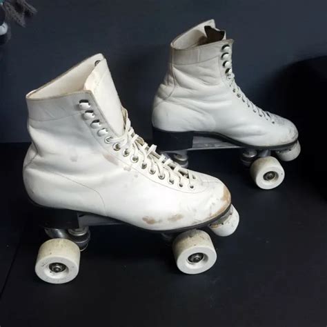 Vintage Riedell Red Wing White Roller Skates Quads Chicago Plates