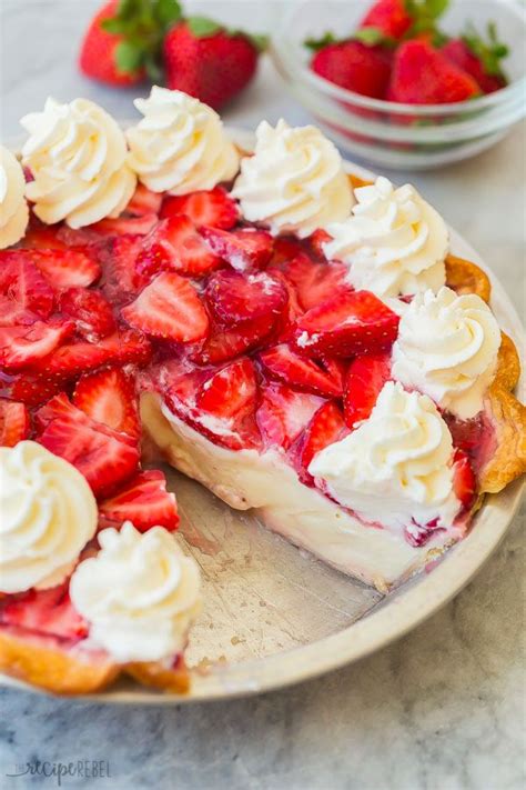 This Strawberry Cream Cheese Pie Recipe Has A Homemade Pie Crust Creamy Filling And Fres