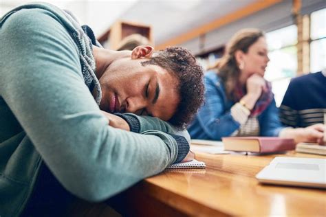 College Students May Get Health Benefits From Less Than One Extra Hour