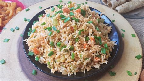 How To Make Eggless Vegetable Fried Rice Youtube