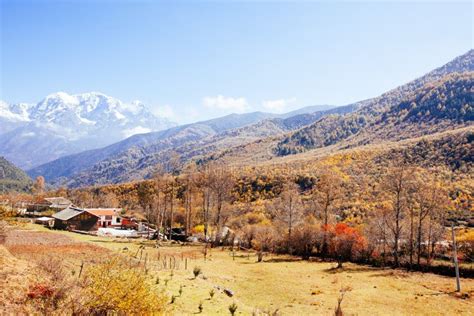 Autumn Tibetan Mountain Stock Photo Image Of Travel 88475930