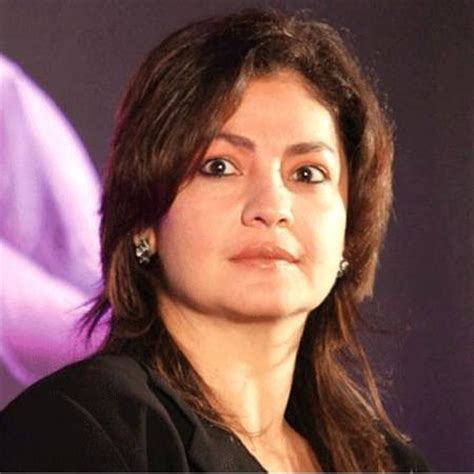 Pooja batra left her career to marry a doctor and today she is divorced and dating a european guy apart from pooja batra's professional achievements, her personal life has also made it to the. Pooja strongly reacts to MP children lynching incident