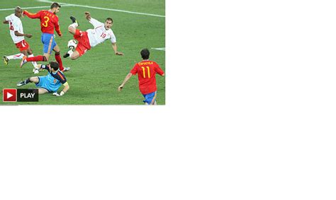 España sufre un gravísimo accidente. partido de españa contra suiza mundial 2010 | THE BIG BLOG