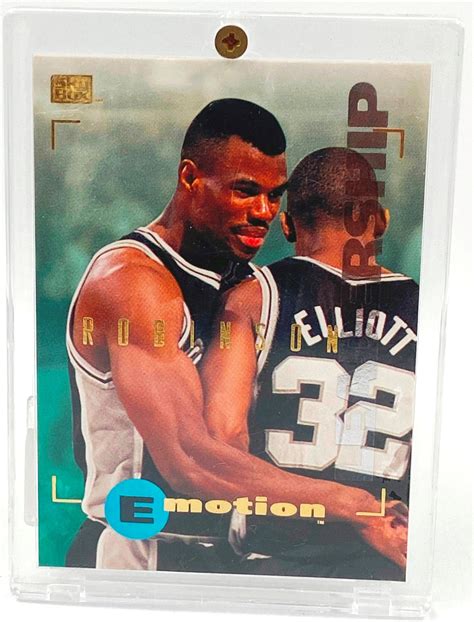 1994 95 Skybox Emotion Rookie Nba David Robinson Card 89 Leadership