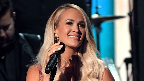 Carrie marie underwood was born on march 10, 1983, in muskogee, oklahoma, usa, the youngest of 3 girls in the family. Watch Access Hollywood Interview: Carrie Underwood Sings ...