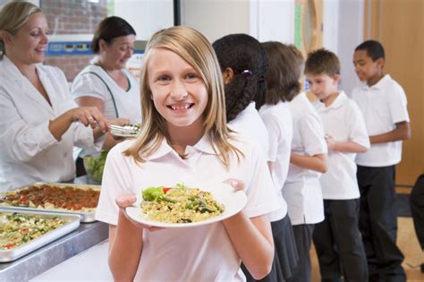 Kids Eat All Their Veggies If Recess Comes Before Lunch Study Finds