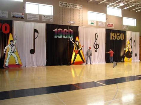 Check out these simple, classy winter ideas if you're looking to throw a more upscale affair. Best 25+ School dance decorations ideas on Pinterest | DIY ...