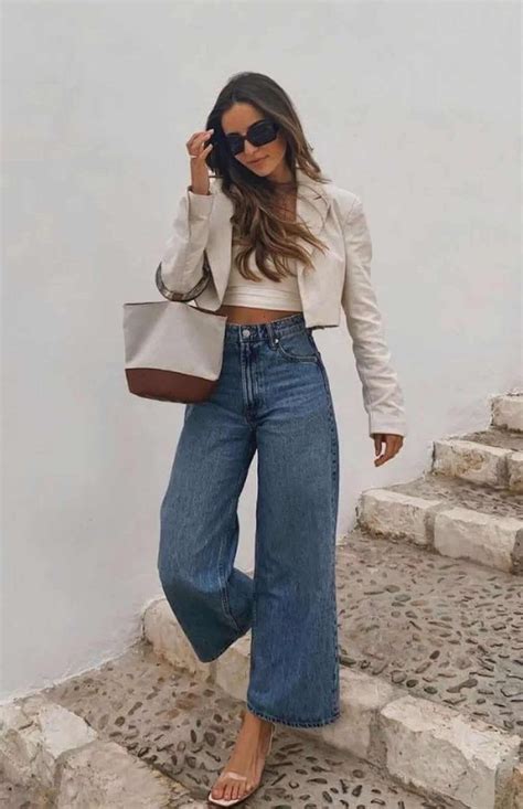 How To Style Wide Leg Jeans 2022 Dos And Don Ts Stylish Outfits 2023