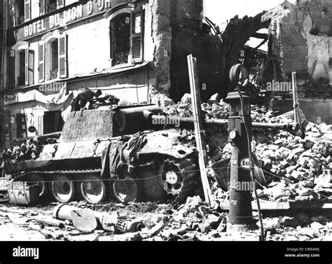 German Vi Tiger Tank In Black And White Stock Photos Images Alamy