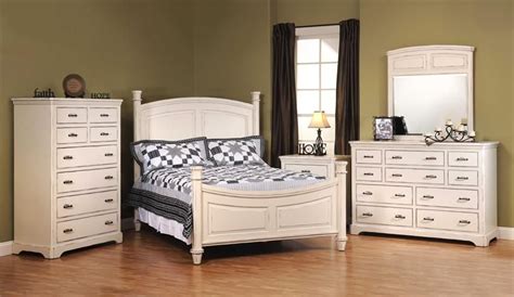 Check spelling or type a new query. American Made Johnson White Bedroom Furniture Set in Solid ...