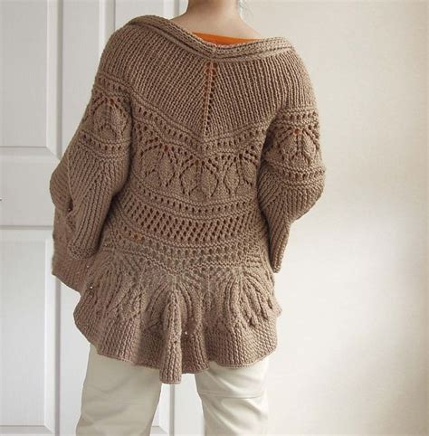 Speckly raisin colored wool & acrylic blend sweater, with floral design. #33 Peplum Cardigan | Cardigan pattern, Vogue knitting ...
