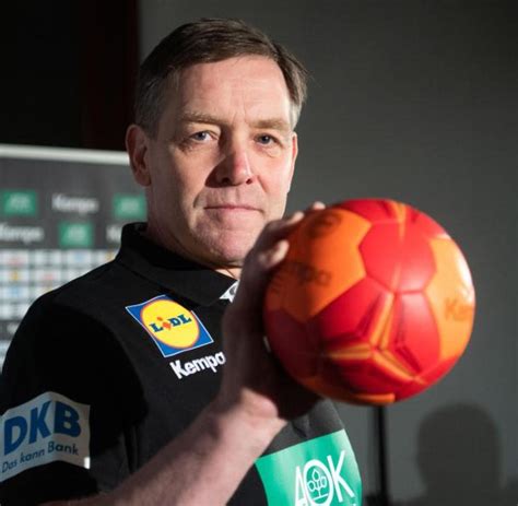 The hosts, the world champion, four continental champions and six teams from the world olympic qualification tournaments respectively. Deutsche Handballer spielen mit Topkader um Olympia-Ticket ...