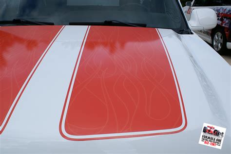 2006 Chevrolet Silverado Stripes