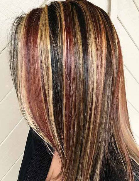 How To Highlight Your Hair At Home 4 Different Ways Hair Streaks