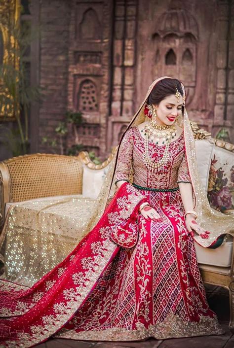 Ayeza Khan Looks Ethereal In Her Latest Bridal Shoot