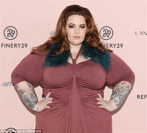 Size 22 Model Tess Holliday Says She Has No Problem With The Phrase Plus Size Daily Mail Online