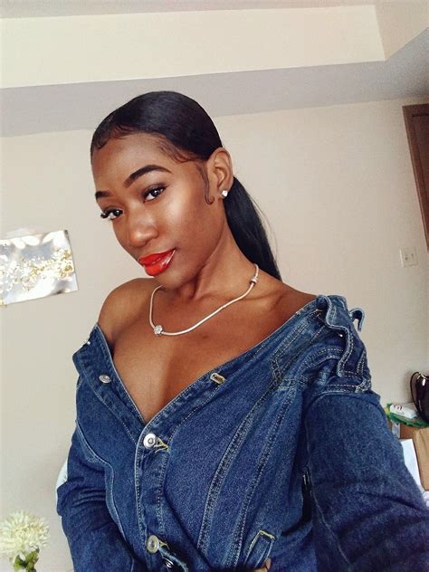 This afro bun looks very natural without shining in the sun and you must receive many compliments from your friends or workmates. Sleek low ponytail | Low ponytail, Hair inspiration, Sleek ...