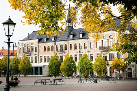 Varberg is located in a terrain of hills and plains. Varbergs Stadshotell i Varberg, menyer - Varberg.com