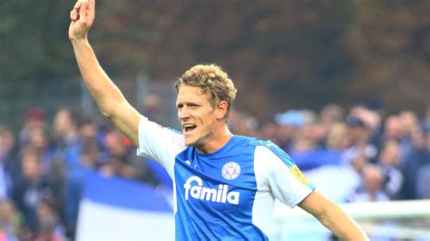 Holstein kiel steht dicht vor einem historischen erfolg: Van den Bergh bleibt ein Storch - Kieler Sportvereinigung ...