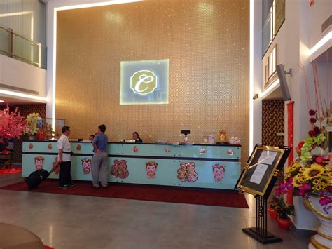 View 35 photos and read 124 reviews. Painted Lips: Cairnhill Hotel Kuala Lumpur
