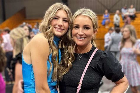 jamie lynn spears jokes daughter maddie was not impressed with mom s stupid post from her