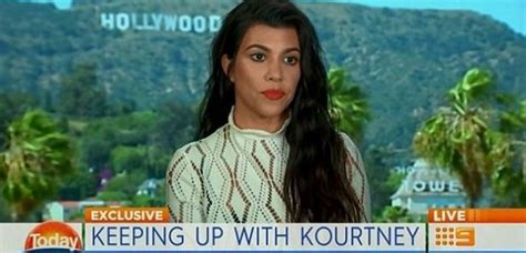 Watch Kourtney Kardashian Completely Blank This Presenter In The Most