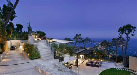 Outstanding Villa Vista In Le Castellet Overlooking The Bay Of