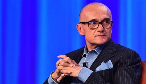 La consueta puntata di techetechetè su rai 1 ha ottenuto 2.985.000 spettatori (18.2%), mentre su rai 2 tg2 post ha raggiunto 833.000 spettatori (5.1%). Ascolti TV ieri sera: chi ha vinto la gara? - Giuseppe Porro