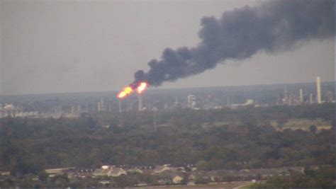 Photo Smoke Seen Rising From Dow Chemical Plant In Plaquemin La