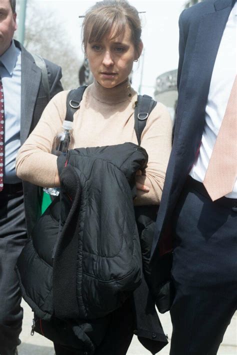 Nxivm Allison Mack Begins Prison Sentence In Sex Cult Case