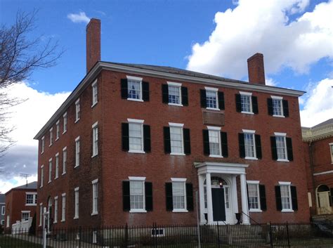 Salem's historic waterfront and Fort Pickering - Boston Harbor