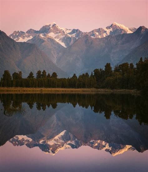 Guide To The Reflection Lakes At Lake Matheson New Zealand We Seek Travel