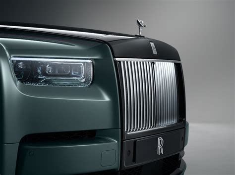 A New Expression Rolls Royce Phantom Saatolog