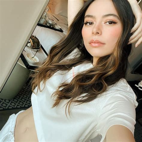 I Want Miranda Cosgroves Lips Wrapped Around My Cock Rjerkofftoceleb