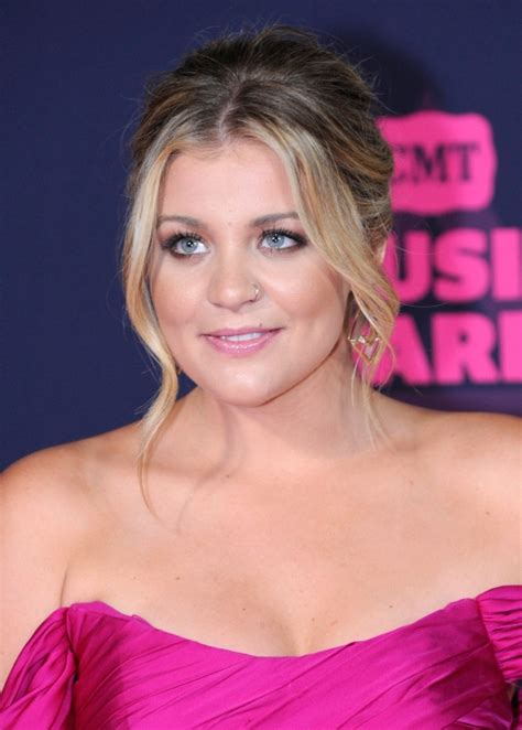 ‘road Less Traveled’ To Film In Knoxville Starring Lauren Alaina