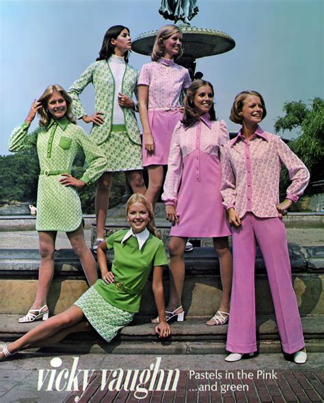 sew sixties 60 s 70 s fashion inspiration oversized collars