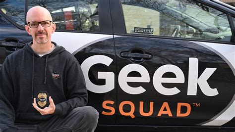 Longest Tenured Geek Squad Agent Hits Milestone Anniversary Best Buy Corporate News And