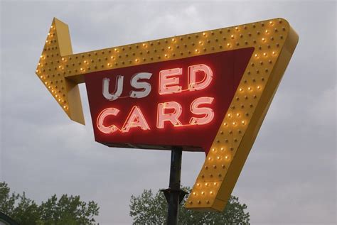 Used Cars Dealership Neon Sign Car Dealership Used Cars Dream Garage