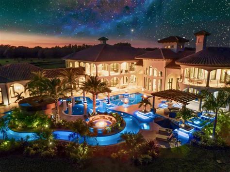 Having a freeform pool offers more of a natural and beautiful look to your backyard, regardless of its size. Five-star resorts might well be jealous of this home's ...